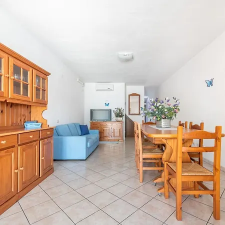 Holiday home Majick Capitana