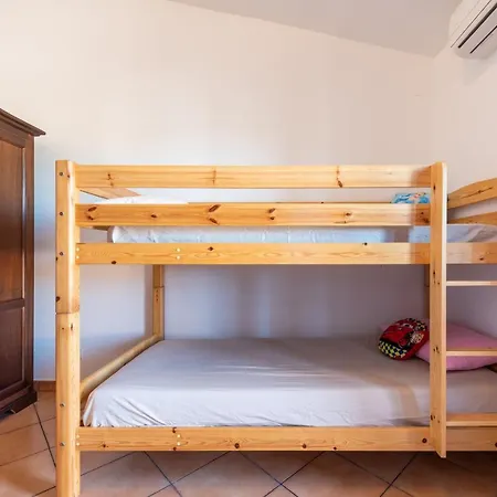 Majick Holiday home *